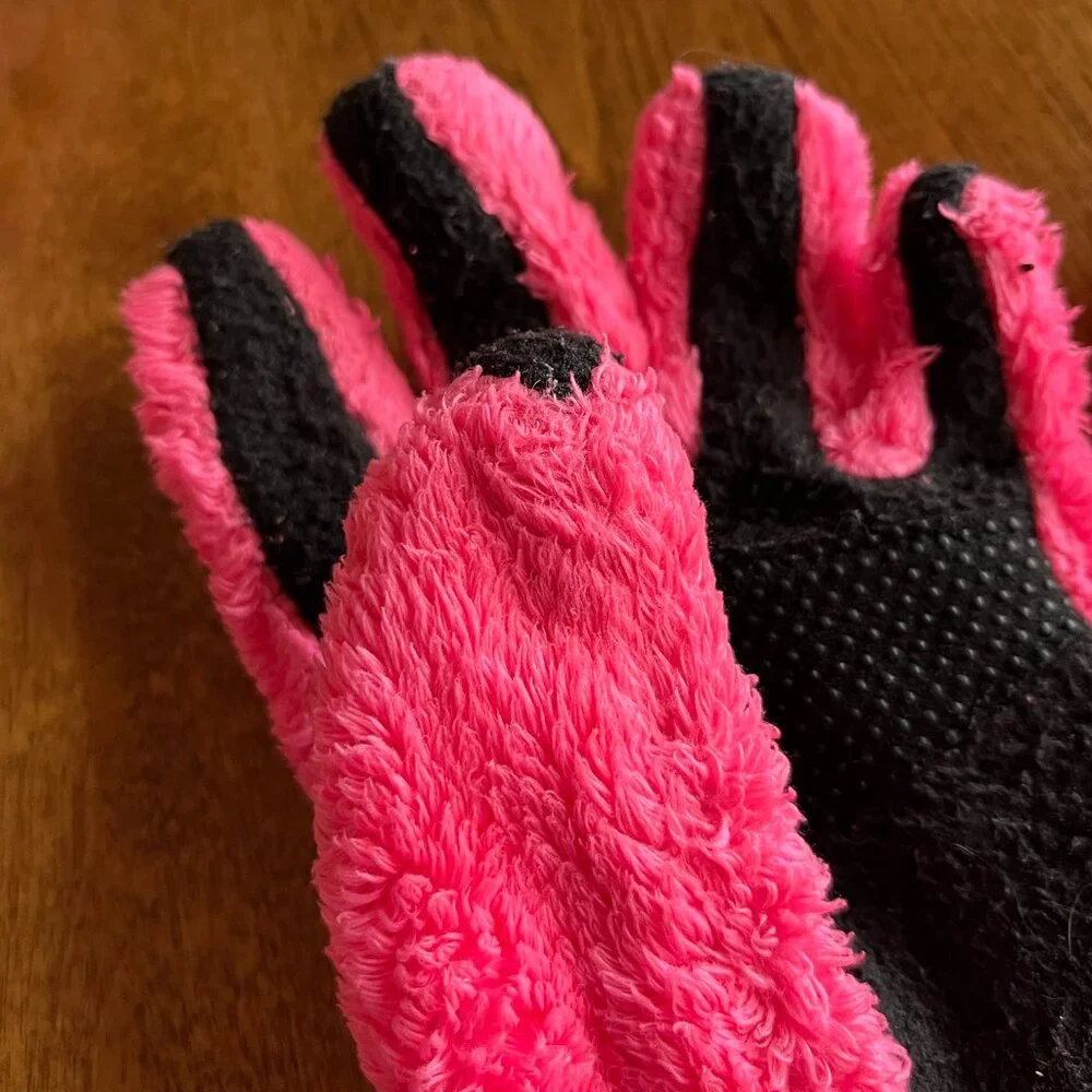 The North Face pink fleece gloves S 6-7